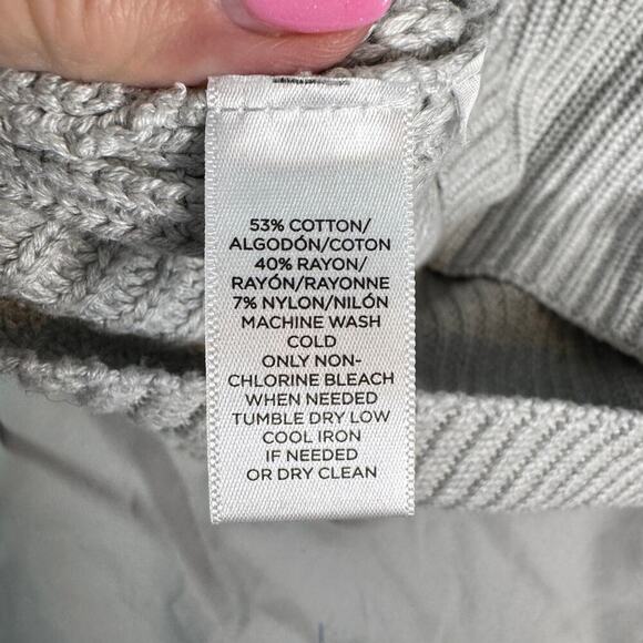 Loft Women's sz Small Gray Long Sleeve Sweater Ribbed Knit Pullover Sweater - Picture 4 of 8